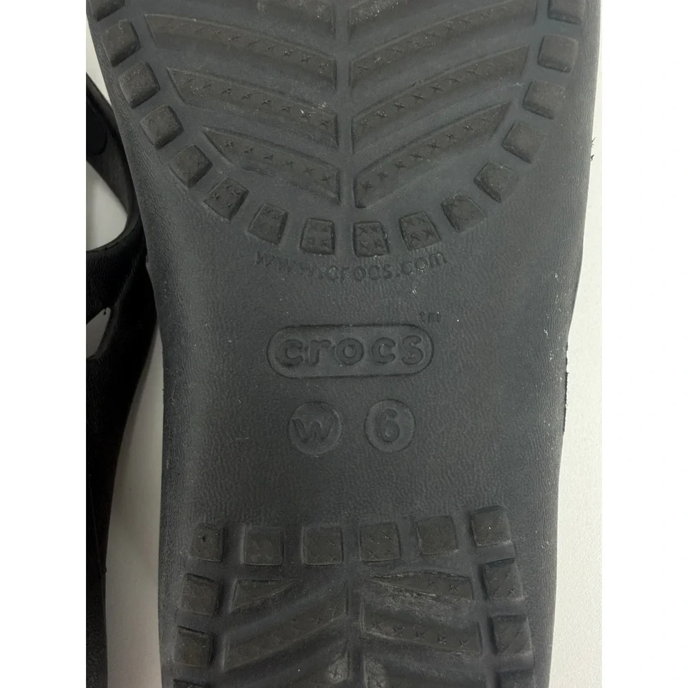 Crocs Kadee II Graphic Women's Flip Flop Sandals Black Floral Size 6